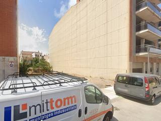 Residential Plot in Carrer eivissa 12. Suelo urbano residencial en amposta.