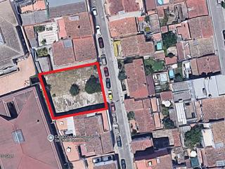 Terreny residencial a Carrer pius xii 13. Suelo urbano residencial en salt.