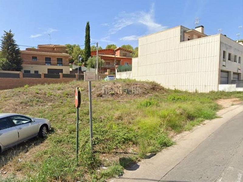 Foto 185ea2ff-ddbd-4685-9048-b8f75589cd2b. Terreny residencial a carrer internet 39 a Cunit residencial Cunit