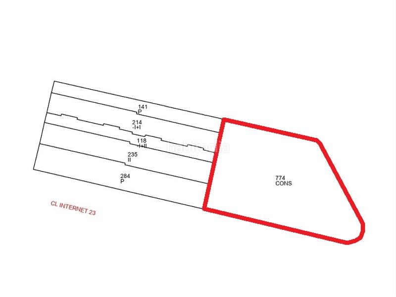 Foto c5cc9f3e-6450-4309-a394-2432dde5397b. Terreny residencial a carrer internet 39 a Cunit residencial Cunit