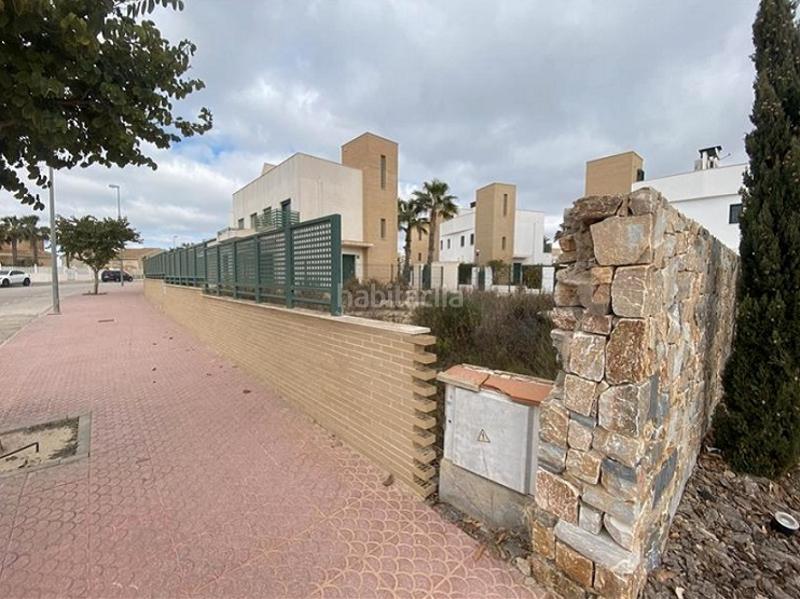 Foto 04ca0731-69ae-4d8a-80b7-8f382c017f25. Residential plot in avenida del recorral 151 in Rojales