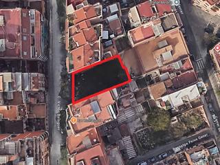 Wohngrundstück in Carrer de víctor balaguer 6. Suelo urbano residencial en badalona.