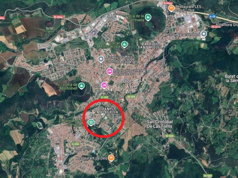 Foto 443be9ff-1f01-4533-a3b9-ac75e761552e. Terrain résidentiel dans avinguda xile 20 dans Olot