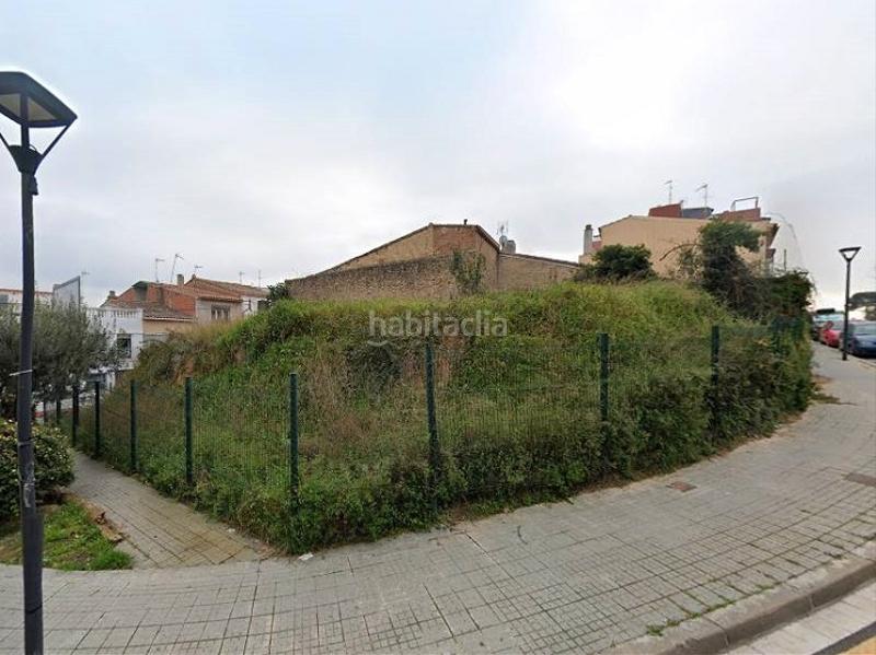 Foto fd7985b2-3fec-48e7-ba70-1b82271dde7a. Terreny residencial a carrer major 149 a Masquefa