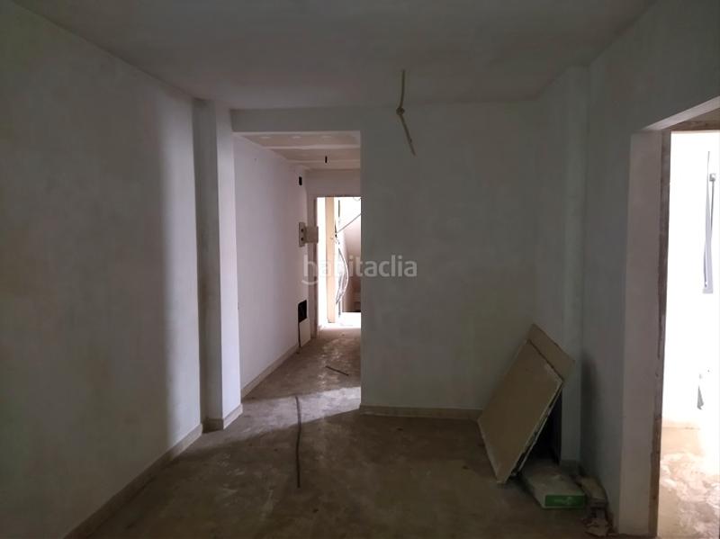 Foto e003195c-17fc-4e98-83f1-4556ad6d8299. Edificio en carrer del remei de dalt 26 edificio residencial en construcción . en Manresa