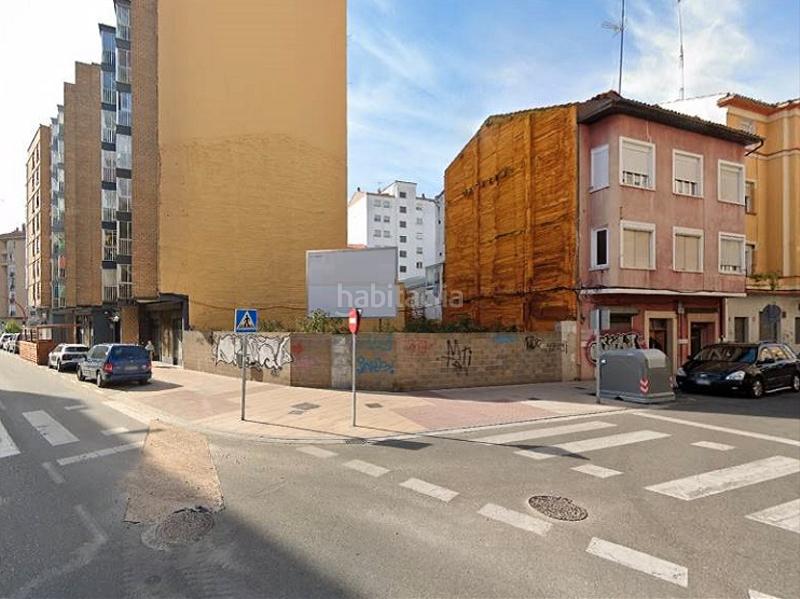 Foto a0b6bbcb-3493-4447-8614-2b9bf19f6f29. Terreny residencial a calle condado de treviño 84 a Miranda de Ebro