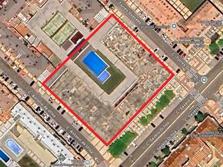 Terreny residencial a Calle antonio de ulloa 8. Suelo urbano residencial con obra en ejecución en arroyo de la e