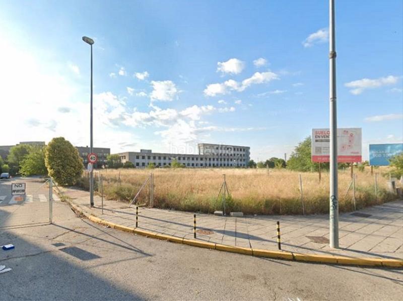 Foto 3e8306f8-d784-47fa-b59d-7489cf024d41. Terrain industriel dans calle de lola flores 11 dans Madrid