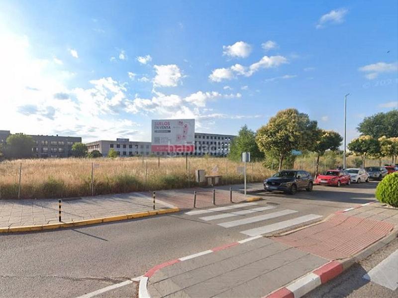 Foto 4662275c-1840-42d6-9279-16db49f6ea81. Terrain industriel dans calle de lola flores 11 dans Madrid