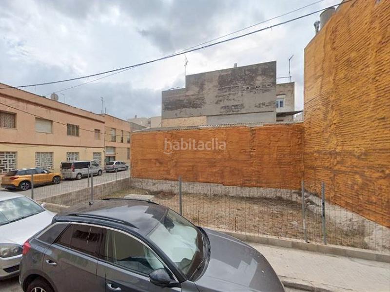 Foto c6403650-edf0-489c-a17c-01a03e95460c. Wohngrundstück in passatge júpiter 14 in Zona Hospital Amposta