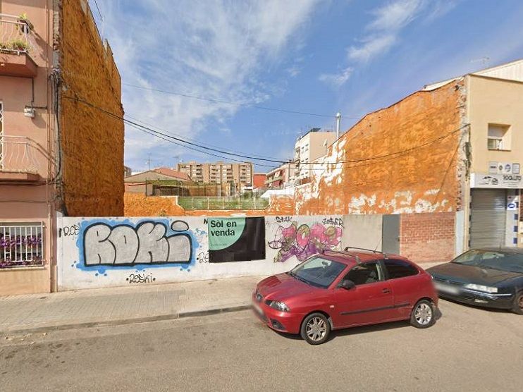 Foto 22ad0639-5fb2-450c-9e29-cda2aeed7fe4. Terreny residencial a carrer de la saboneria 114 a Sabadell