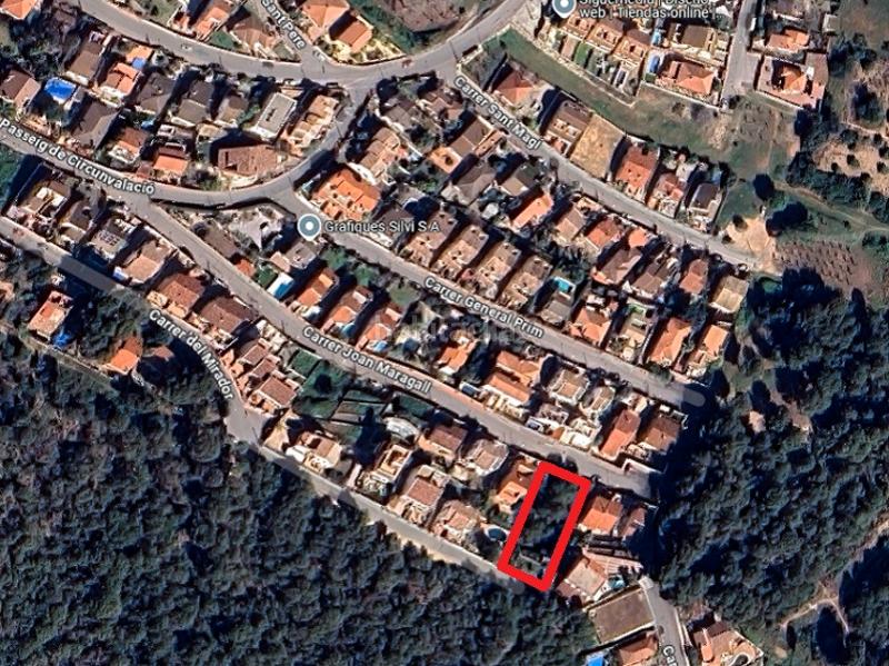 Foto c25a7401-cfce-4a76-9aff-832b5c5bfc2d. Wohngrundstück in carrer joan maragall 28 in Creixell