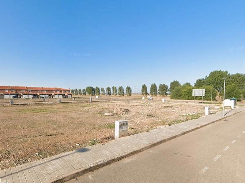 Foto 66e2d88c-72c4-4047-84ec-0584124321cd. Terreny residencial a calle pablo picasso 4 a Torralba de Calatrava