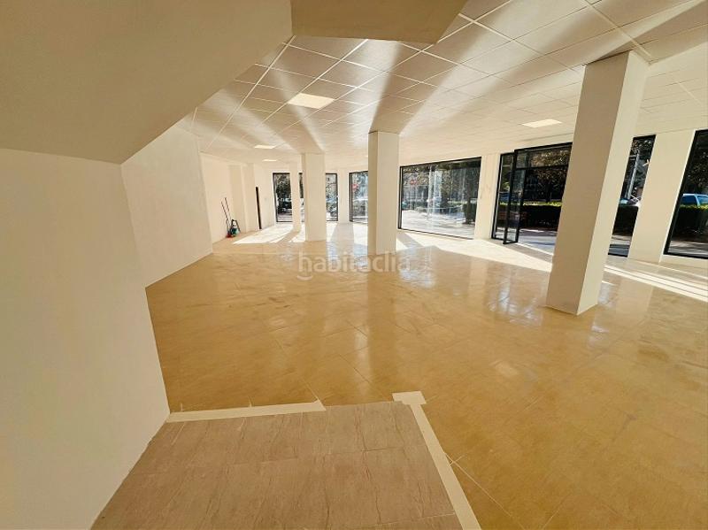 Foto 15833b1d-93b3-438f-9668-9bfb4f861ec3. Affitto locale commerciale in plaça dels segadors 3 in Vilafranca del Penedès