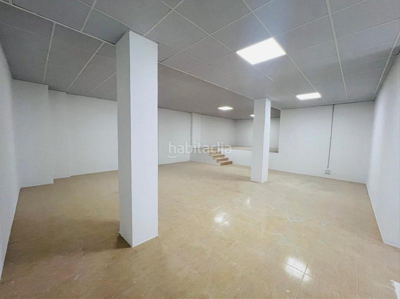 Foto e714483f-f13f-4bdd-a6f2-cbc2bb9e0c71. Rent business premise in plaça dels segadors 3 in Vilafranca del Penedès