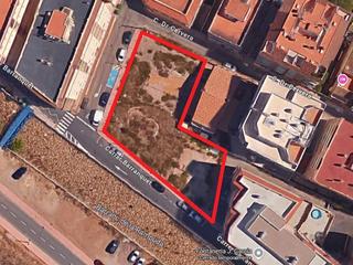 Terreny residencial a Carrer barranquet 87. Suelo urbano residencial en oropesa del mar.