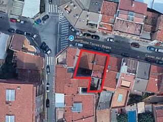 Terreno residencial  Carrer del bisbe torras i bages 29. Suelo urbano residencial en manresa.