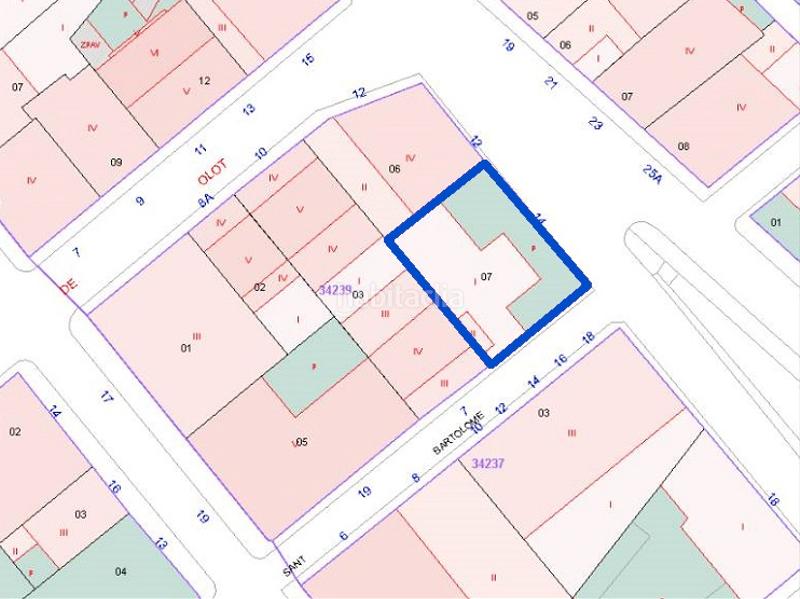 Foto 2d3f1d12-0b0d-459e-8322-8f5e219fe1a6. Terrain résidentiel dans carrer de la indústria 14 dans Ripoll