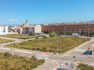 Terreny residencial a Carrer de santa maria 52k. Suelo urbano residencial en la pobla de vallbona.