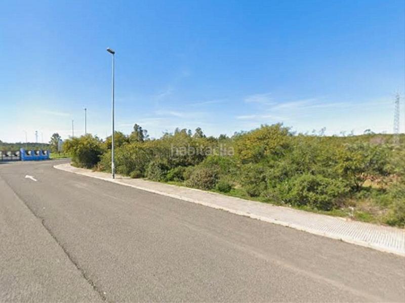 Foto 50f79527-9425-48aa-8f97-f1a547418c3a. Industrial plot in calle madera 6 in Núcleo Urbano Aljaraque
