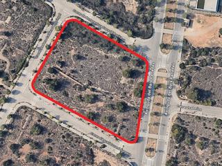 Terreny residencial a Avinguda del baix penedès 109. Suelo urbano residencial en la ua-1 botafoc en el vendrell.