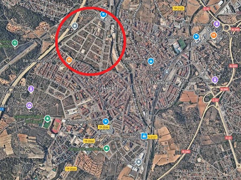 Foto 95af9f63-912e-4a9b-824e-bc7e7b5a541b. Terreny residencial a avinguda del baix penedès 78 a Vendrell (El)