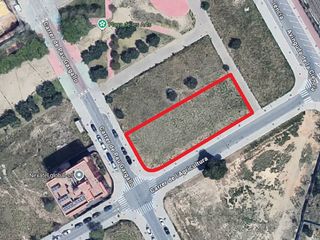 Wohngrundstück in Carrer de l'agricultura 11. Suelo urbano residencial en reus.
