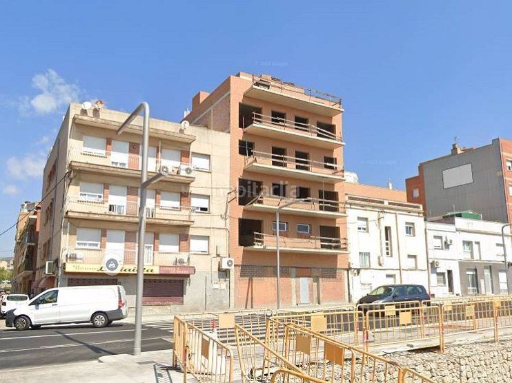 Foto 9fcaa550-e2d3-4ad6-93f8-f0b70cd045a9. Edifici a carretera de santa creu de calafell 10 a Gavà