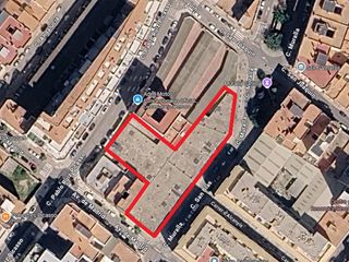 Edifici  Avinguda de pablo ruiz picasso 11. Edificio de obra parada en construcción en vinarós.