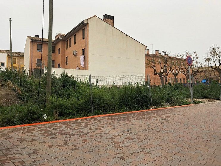 Foto 40081a64-e7ba-48f0-a2cd-90a1b85d9a7e. Wohngrundstück in plaza castillo 1 in Alagón