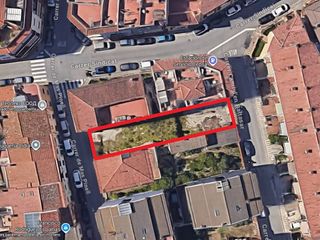 Wohngrundstück in Carrer de Mas Pinell 26