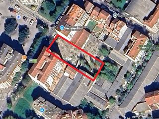 Terreny residencial a Avinguda de Santa Coloma 31