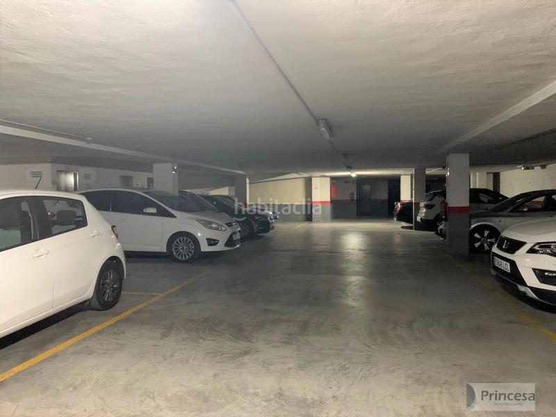 Foto 1632c1ef-9f32-4b68-9e0b-92cdba31f705. Posto auto in Malilla Valencia