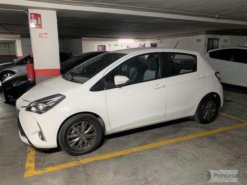 Foto 7c0d8310-967b-45fd-9969-87a507de13f2. Posto auto in Malilla Valencia