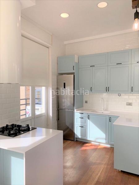 Foto 4972becd-7ac6-4582-a929-65350271d365. Alquiler piso con terraza en Sant Francesc Valencia