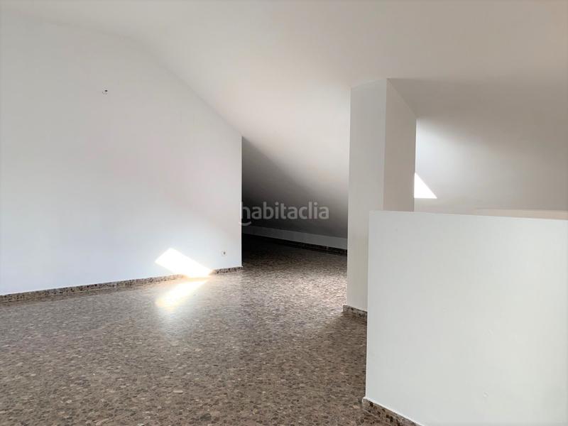 Foto 0b0f8cdd-5fd6-459e-94b5-b8205fdbb16f. Flat in Barrio Benicalap Valencia