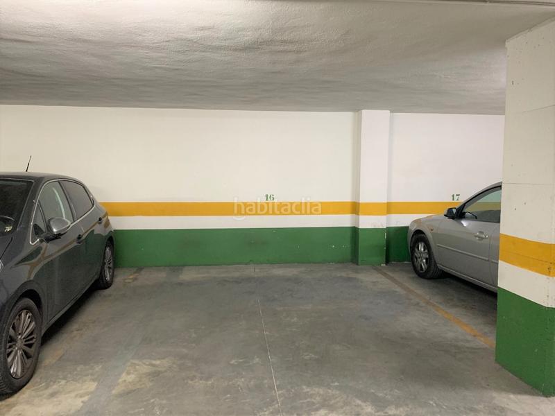 Foto f194b46a-820b-4e79-8049-a70096401f73. Flat in Barrio Benicalap Valencia