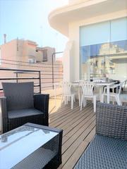 Lloguer Àtic  San vicente martir. Con terraza