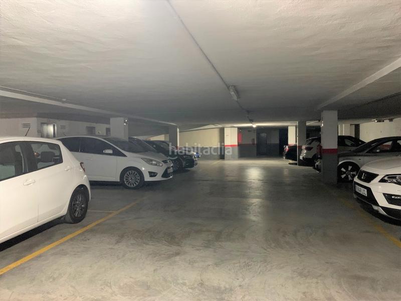 Foto 1900c5a4-5d83-4900-beb4-222fe0e3c6cd. Parking coche acceso por rampa en Malilla Valencia