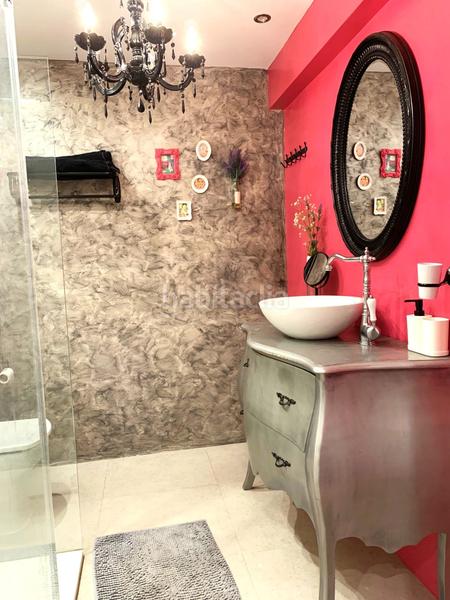 Foto caf69123-d4ed-4450-ac5d-767d5a92b1d9. Flat with heating in La Seu Valencia