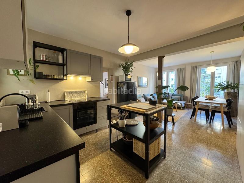 Foto ec3c43e3-6263-4dd5-8c7c-2725d3d48e6d. Affitto appartamento con riscaldamento in En Corts - Doctor Waksman Valencia