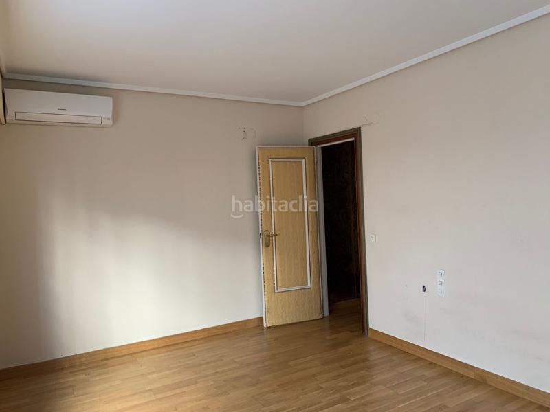 Foto ce01415b-5522-4855-8e0c-c315fe19c7c0. Rent flat with heating in El Mercat Valencia