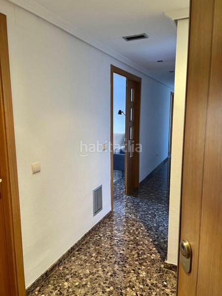 Foto 1070d471-50f5-47f0-8145-e3ed99fb3758. Alquiler piso con garaje en Valterna Paterna