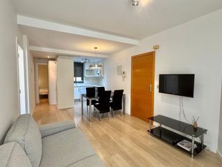 Lloguer Pis  Carda. Exclusivo apartamento en alquiler junto al mercado central de va