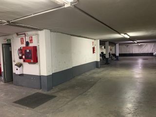 Location Parking voiture  Sogueros. Amplia