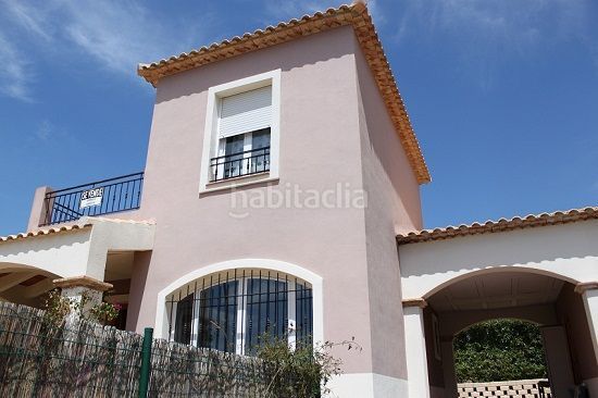 Foto 61e66b2c-55a3-4b9c-944c-5fb0f503b8f8. Casa amb calefacció piscina a Bonalba-Cotoveta Mutxamel