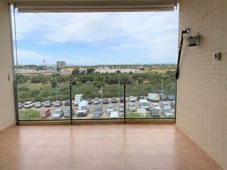 Miete Etagenwohnung  Melissa. Piso de 4 dormitorios con terraza, piscina, garaje y trastero en