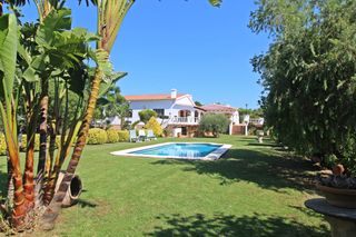 Chalet in Alaior Poble. Encantadora en el campo