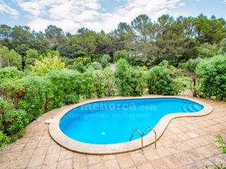 Masia a Es Mercadal Poble. Bonita casa de campo con piscina en sa roca