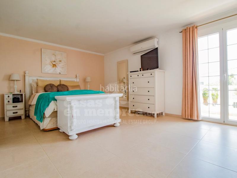 Foto ad0cb02d-2268-47db-a277-8fc9a872c411. Masia amb calefacció piscina a Llucmaçanes Maó
